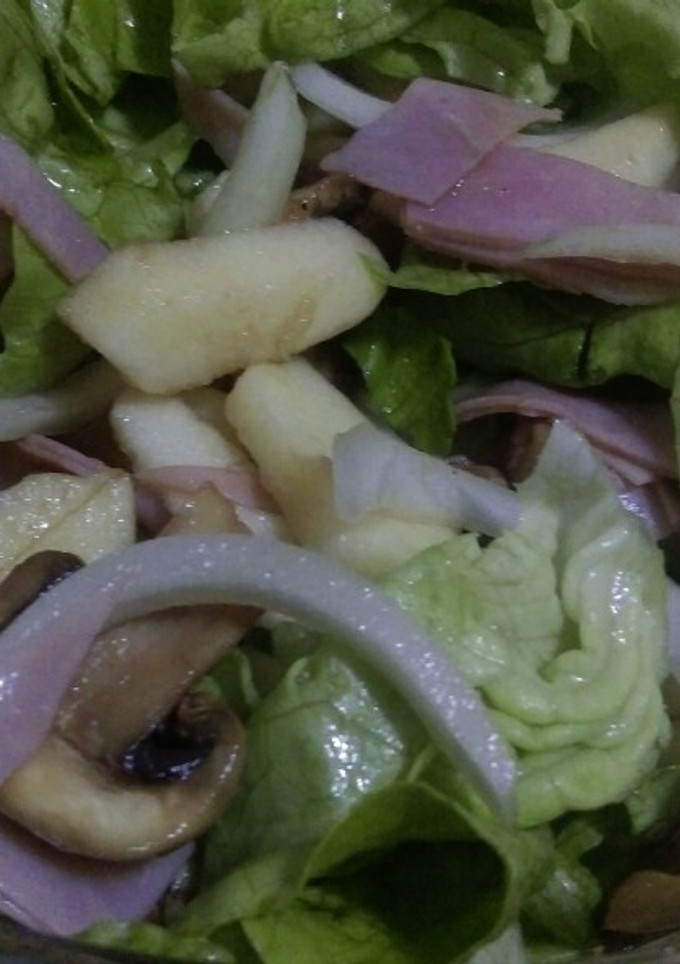 Una foto de Ensalada con champiñones