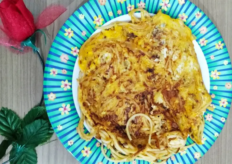 Masakan Populer Omelet spaghetti Gurih Mantul