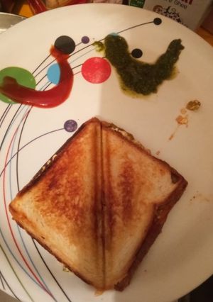 पनीर सैंडविच (Paneer Sandwich recipe in Hindi) रेसिपी मुख्य फोटो