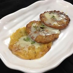 A picture of Kesari Malpua.