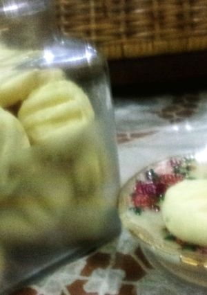 A picture of German Cookies.