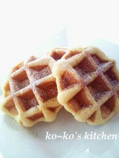 A picture of Maple Waffles.