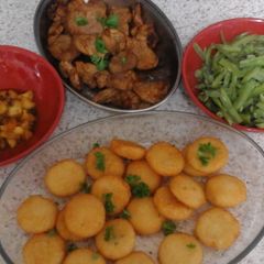 Pork Tenderloin and Apple Chutney 😎 A picture of Pork Tenderloin and Apple Chutney 😎.
