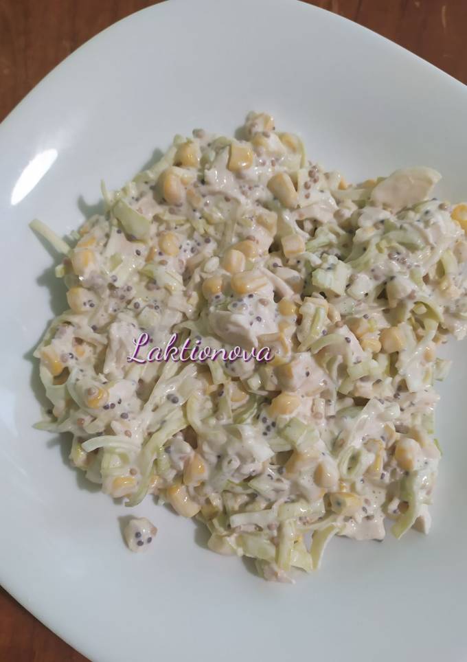 Салат з куркою і гірчицею