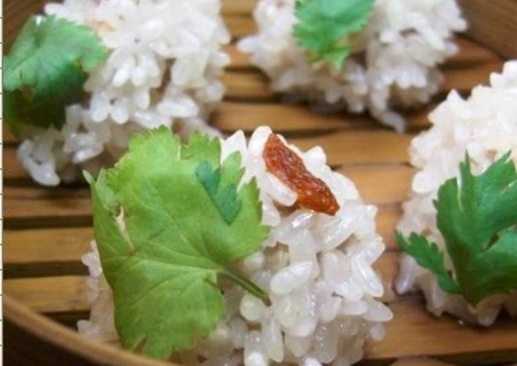 Recipe of Any-night-of-the-week Steamed Chinese Pearl Meatballs