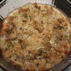 A picture of Homemade Baked Mac and Cheese.