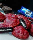 Red Velvet Oreos