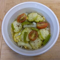 A picture of Lee's Simple Summer Cucumber Salad.