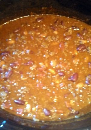 A picture of Mikes Version of Chili.