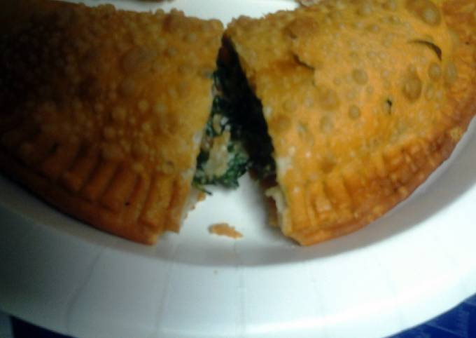 Step-by-Step Guide to Make Perfect spinach and cheese empanada