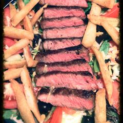 A picture of Pittsburgh Steak Salad.