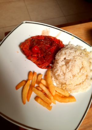 Una foto de Cerdo en salsa dulce