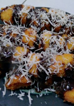 Foto resep Pisang Goreng Crispy Cokelat dan keju😘