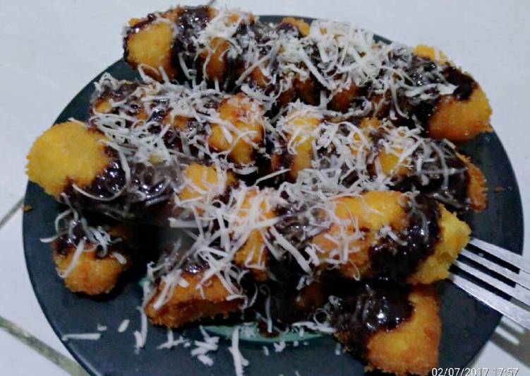 Pisang Goreng Crispy Cokelat dan keju😘