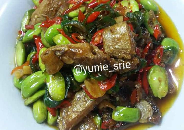 Resep IKAN PARI+PETE yang Menggugah Selera