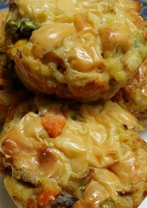 A picture of Mixed Vege with Mashed Potatoes Mufpie 😍👍.