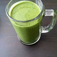 A picture of Raw Organic Super Green Smoothie.