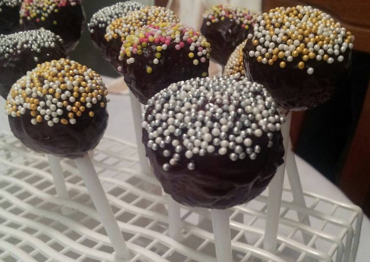 How to Prepare Perfect Crazy cake pops :)