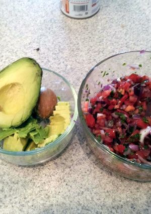 A picture of The Best Guacamole Ever.