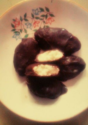 A picture of Coconut bounty.