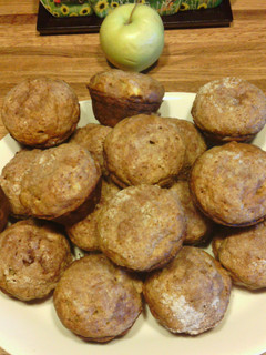 A picture of Pumpkin Apple Streusel Muffins.