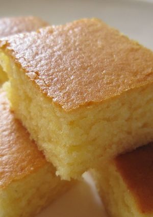 A picture of Easy Moist Cornbread.