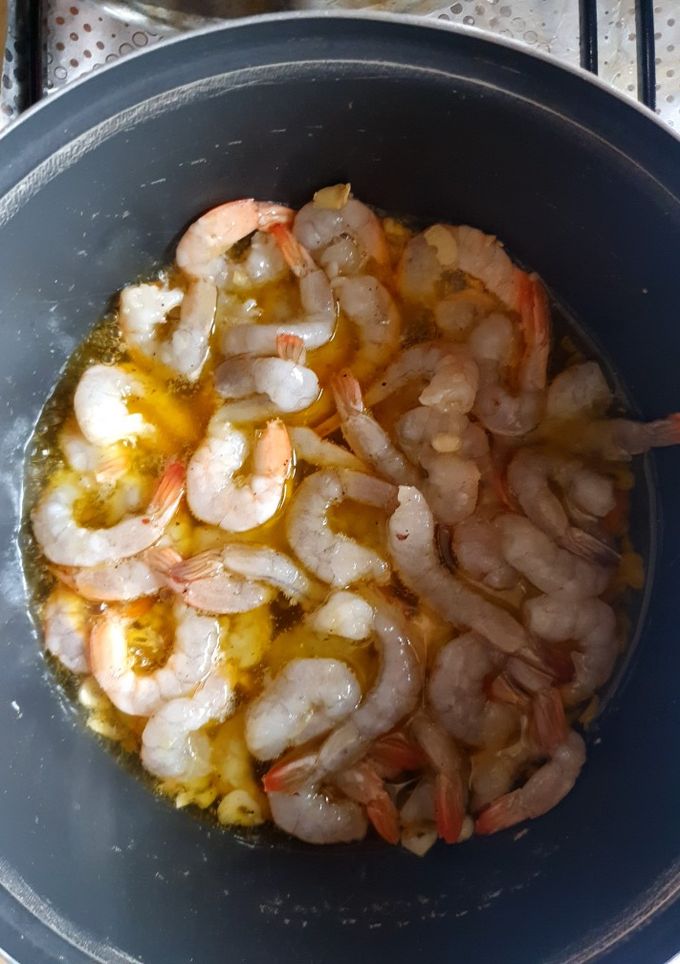 O poză a rețetei Spaghetti cu creveți congelați, rețetă de post.