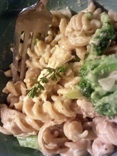 A picture of Easy Chicken Alfredo.