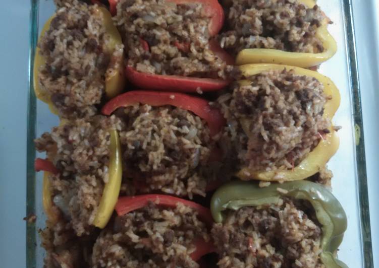 Steps to Make Quick Stuffed Bell Pepper