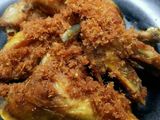 Ayam goreng rempah/lengkuas