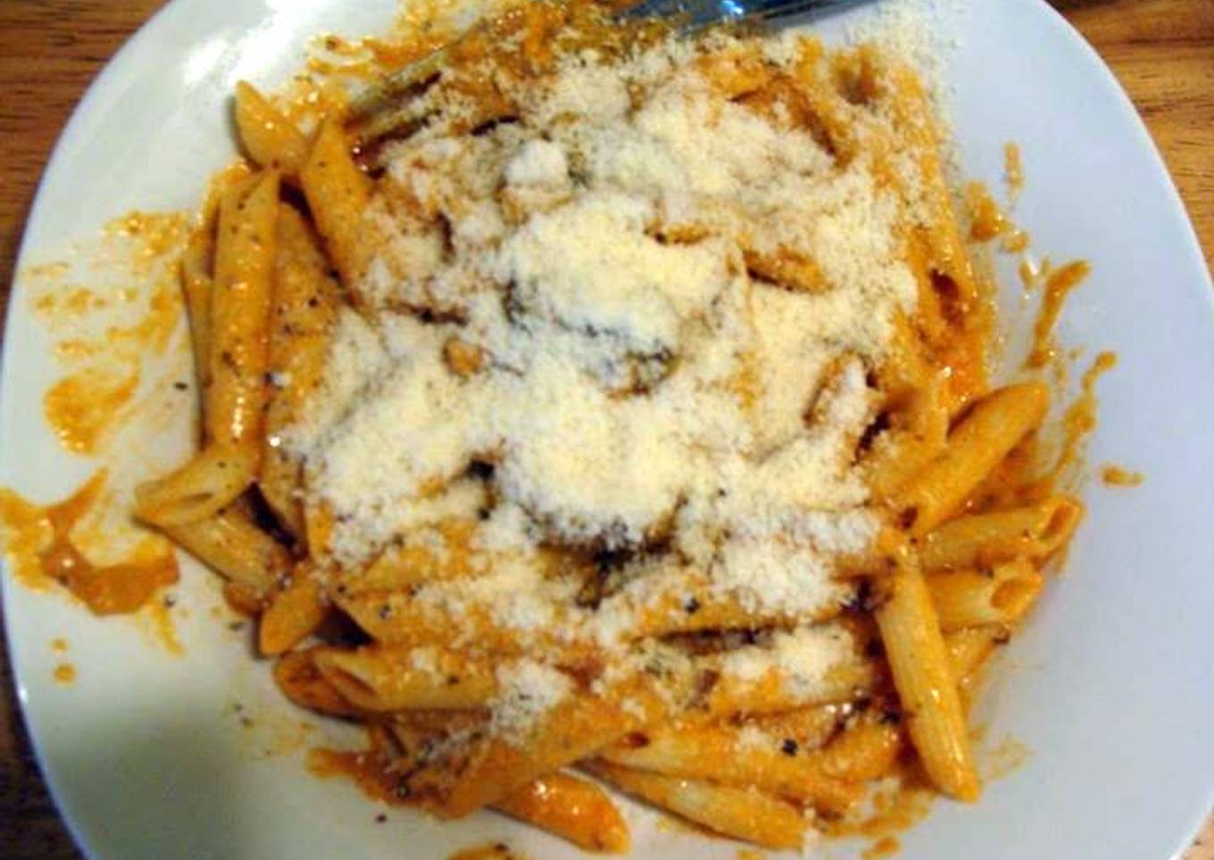 taisen's spicy sauce over noodles