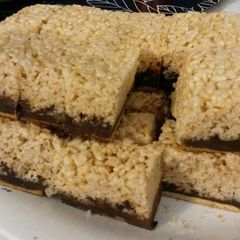 A picture of Peanut Butter Rice Crispie Smores.
