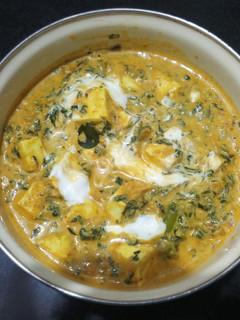 मेथी पनीर मलाई मसाला (methi paneer malai masala recipe in marathi) रेसिपी चे मुख्य फोटो