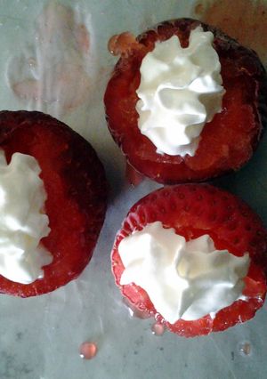 A picture of Strawberry margarita's.