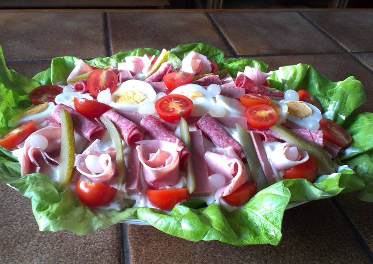 Steps to Make Perfect Huzzar Salad