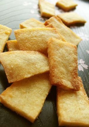 A picture of Low-Carb Crispy Koya Dofu Snack.