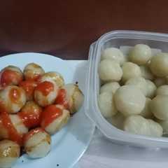รูปของ Cimol Isi Udang Kering saos Kecap ala Anak Kos