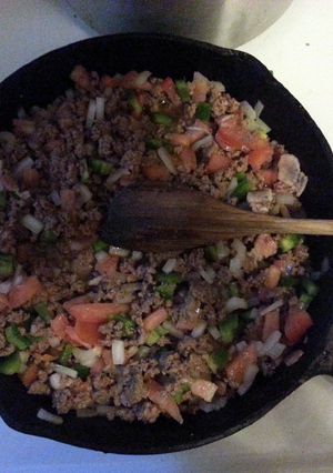 A picture of Familia Carne Guisada.