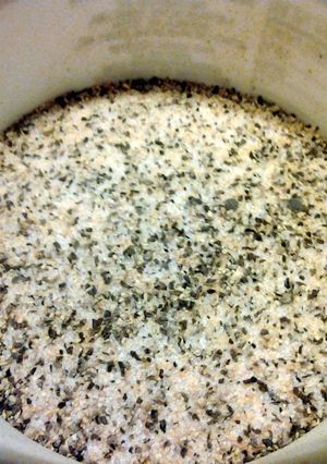 A picture of House Seasoning.