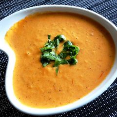 A picture of Vegan Roasted Tomato Soup.