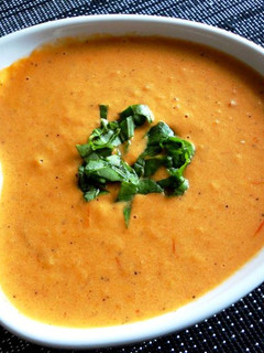 A picture of Vegan Roasted Tomato Soup.