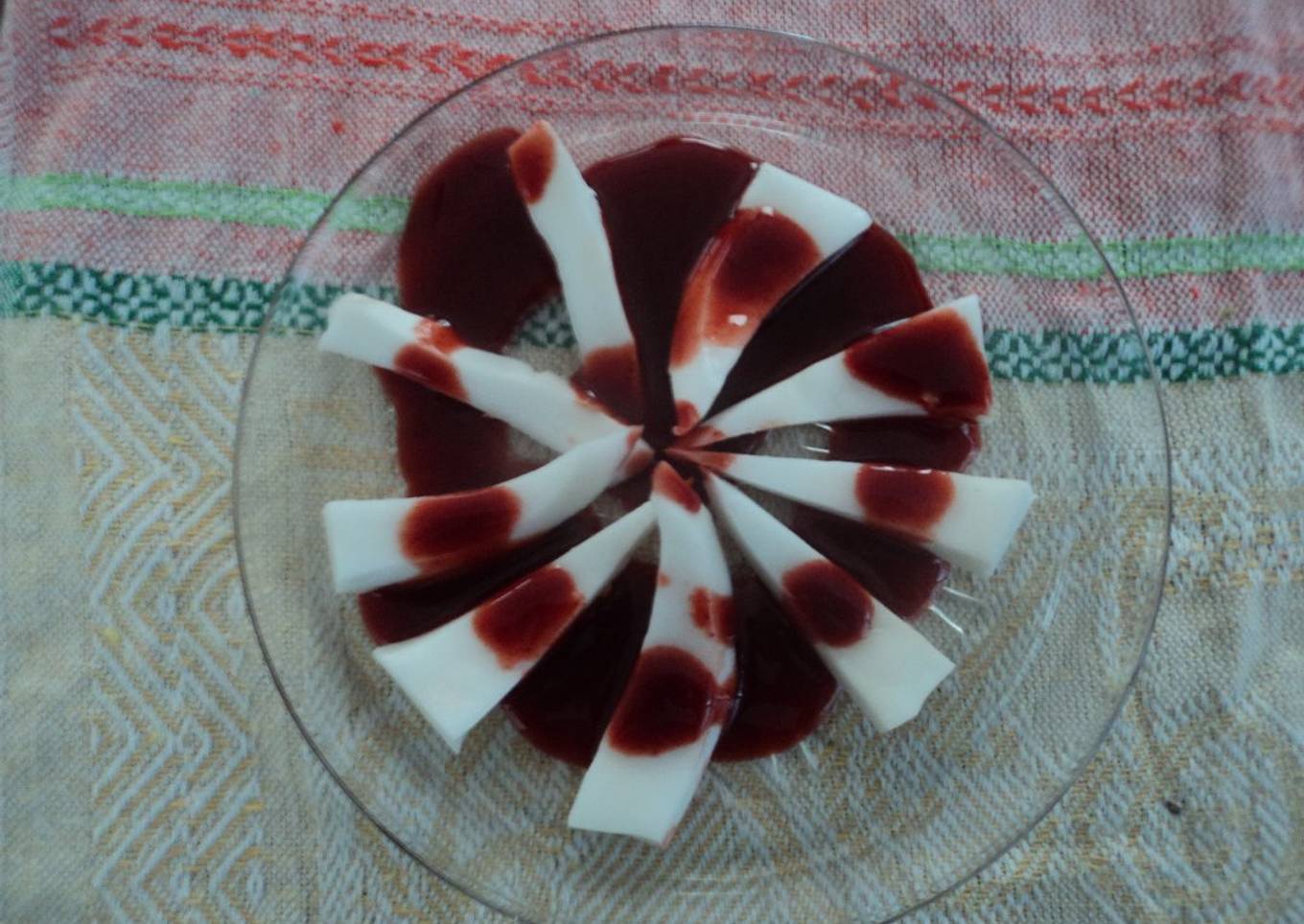 Coco en salsa de chile de árbol y pulque o cerveza