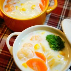 A picture of Shrimp, Bamboo Shoots and Napa Cabbage Simmered in Cream.