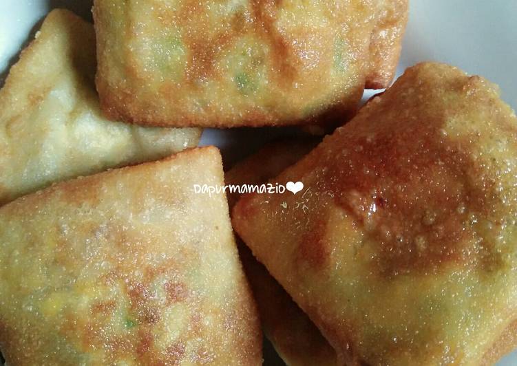 Martabak telur mini