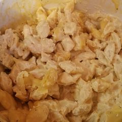 A picture of Quick mac n' cheese.