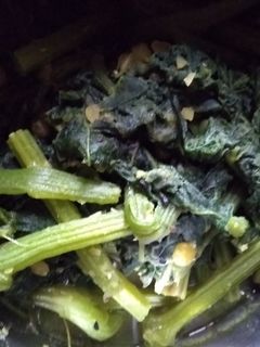 মটর ডাল দিয়ে লাউ শাক (matar dal diye lau shaak recipe in Bengali) রেসিপির প্রধান ছবি