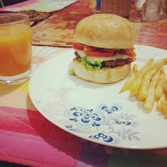 A picture of Beef chapli kabab burger.