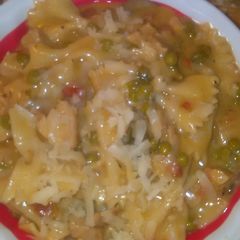 A picture of Creamy Cajun chicken pasta SOUP.
