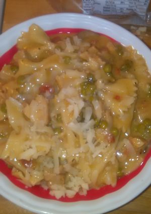 A picture of Creamy Cajun chicken pasta SOUP.