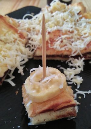 Foto resep Roti Bakar Pisang Keju Coklat
